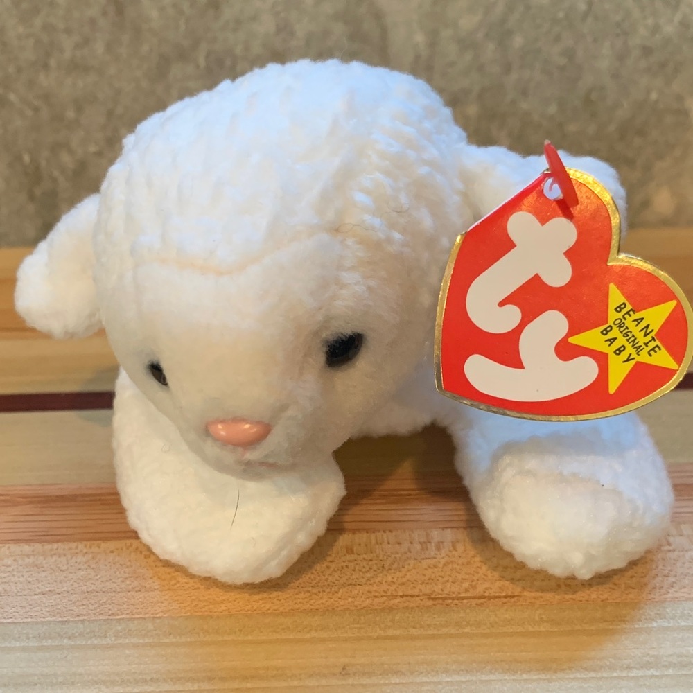 NWTs Ty White Lamb “FLEECE” Beanie Baby Plush Collectible from 1996